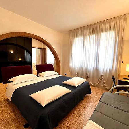 Locazione Turistica Joyful Padova Hotel Екстериор снимка