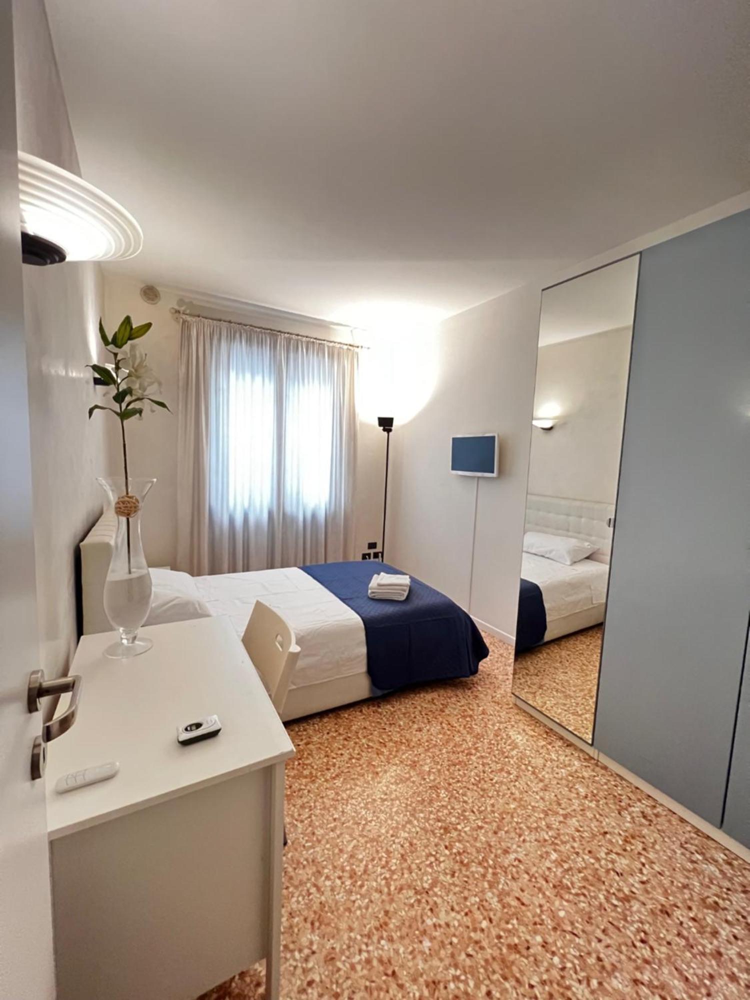 Locazione Turistica Joyful Padova Hotel Екстериор снимка