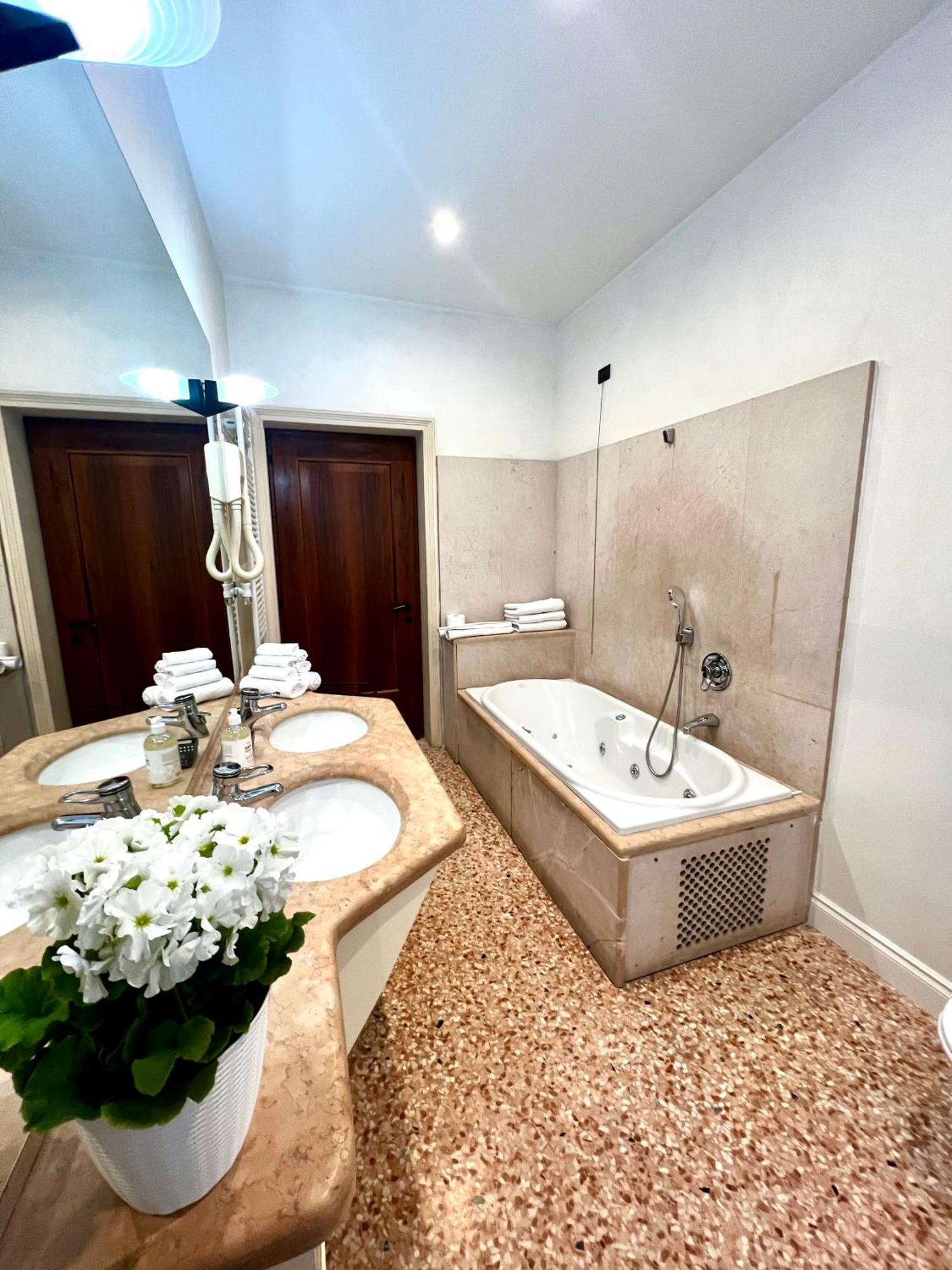 Locazione Turistica Joyful Padova Hotel Екстериор снимка